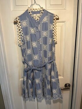Entries Light Blue Sleeveless Embroidered Tie-Waist Mini Dress size L
